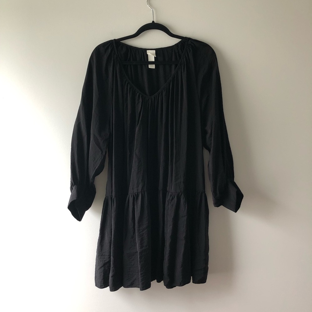 H&M black ruffle hem dress
